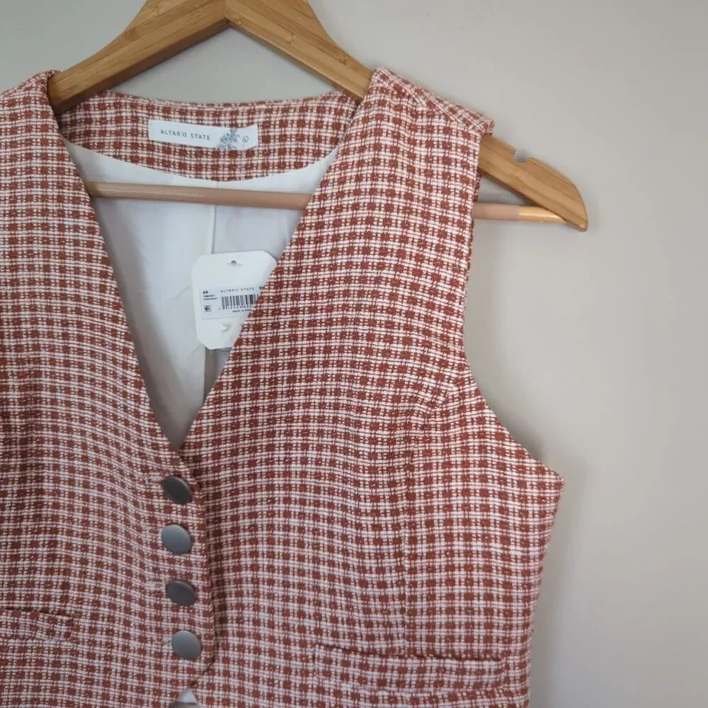 Altar'd State NWT Check Plaid Micro Vest Rust Button Front Large Preppy Menswear